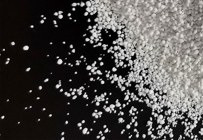urea granule material